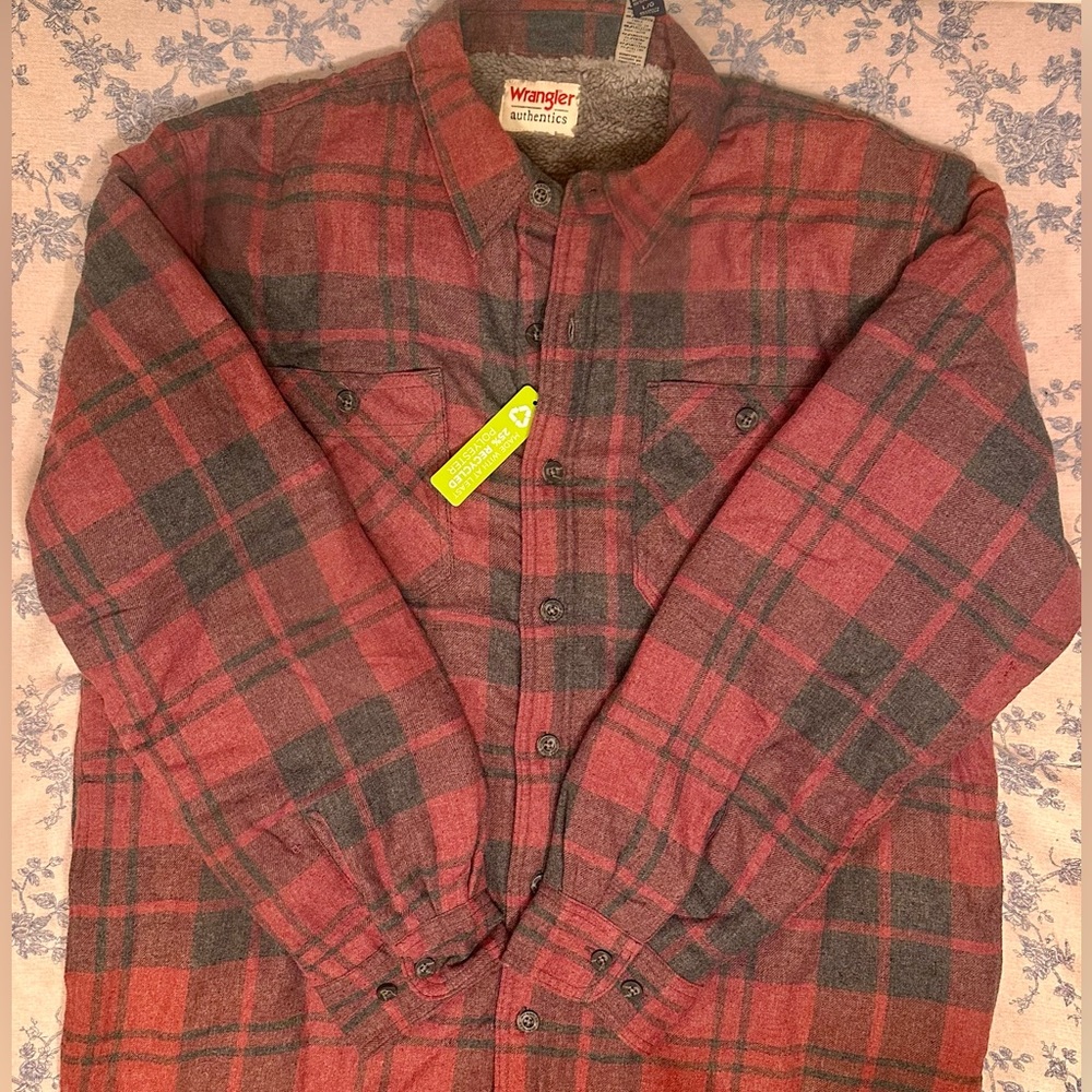 Men’s Wrangler Authentics Sherpa-Lined Flannel Shirt MWT men’s large